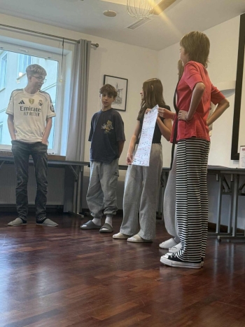 Messenger_creation_D7B48A9B-6CD8-44FE-863C-83EC6A74CE41