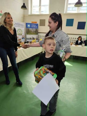 57188301-1688-436f-8990-4a972acbb735